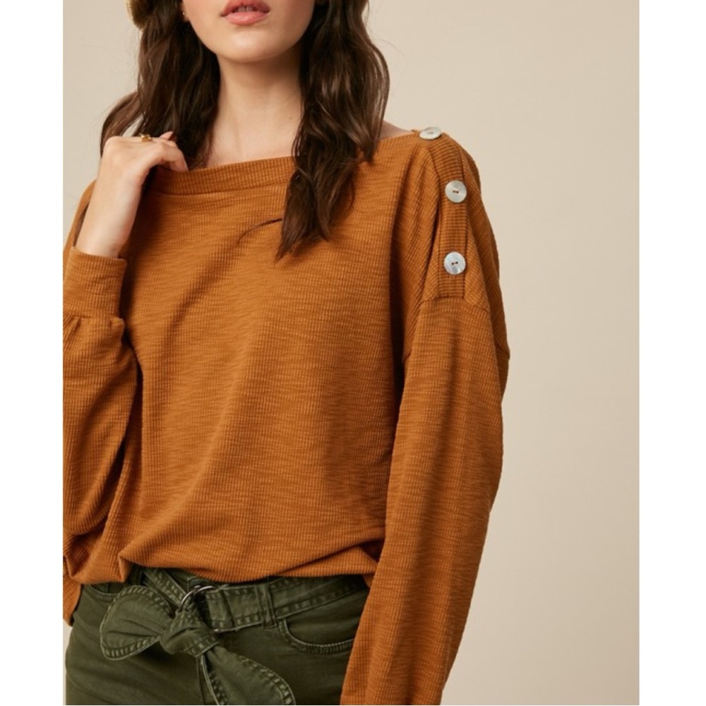 805 - Women's Button-Shoulder Long Sleeve Top in Rust
